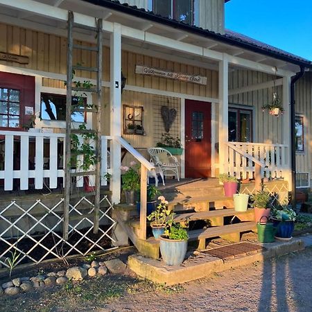 Хостел Karaby Gard, Country Living Крістінегамн Екстер'єр фото