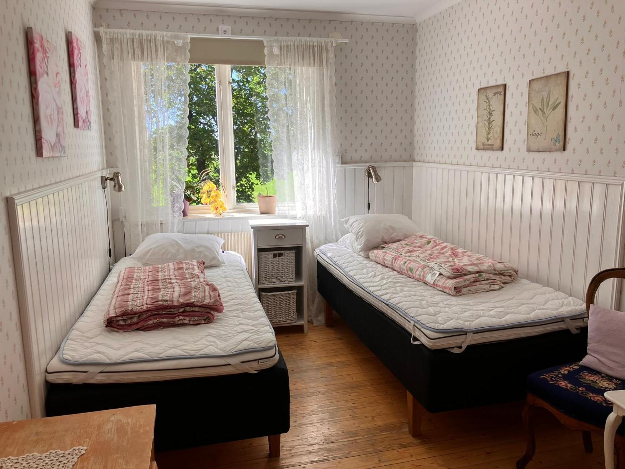 Хостел Karaby Gard, Country Living Крістінегамн Екстер'єр фото